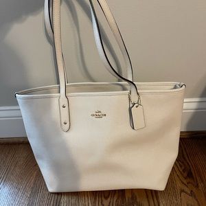 Coach tote purse cream